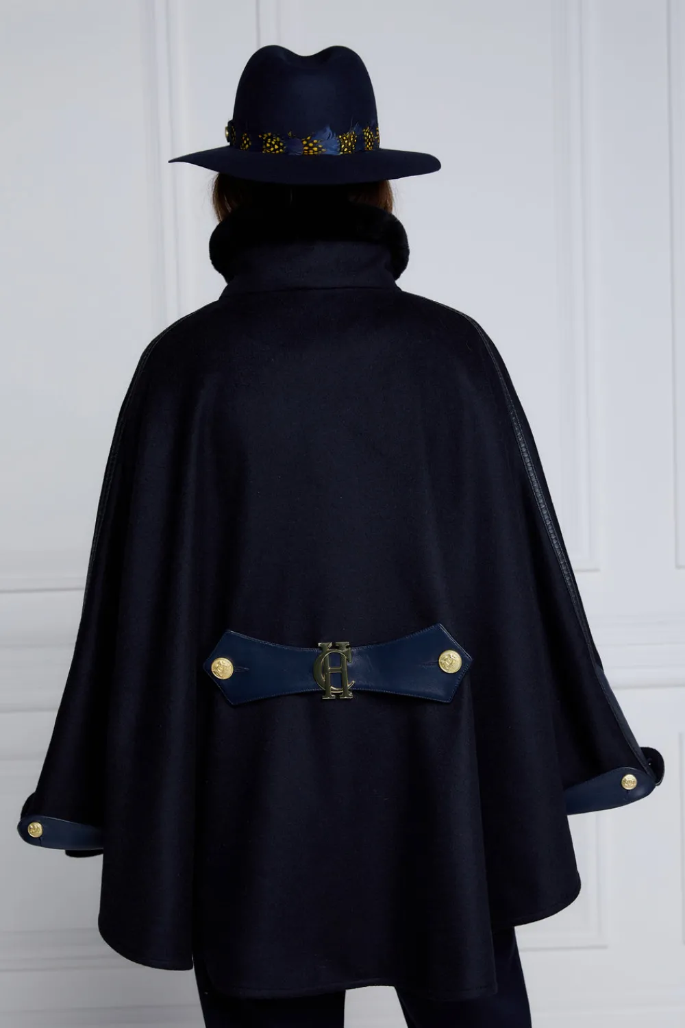 Holland Cooper Chiltern Cape<Women Capes|Tailoring