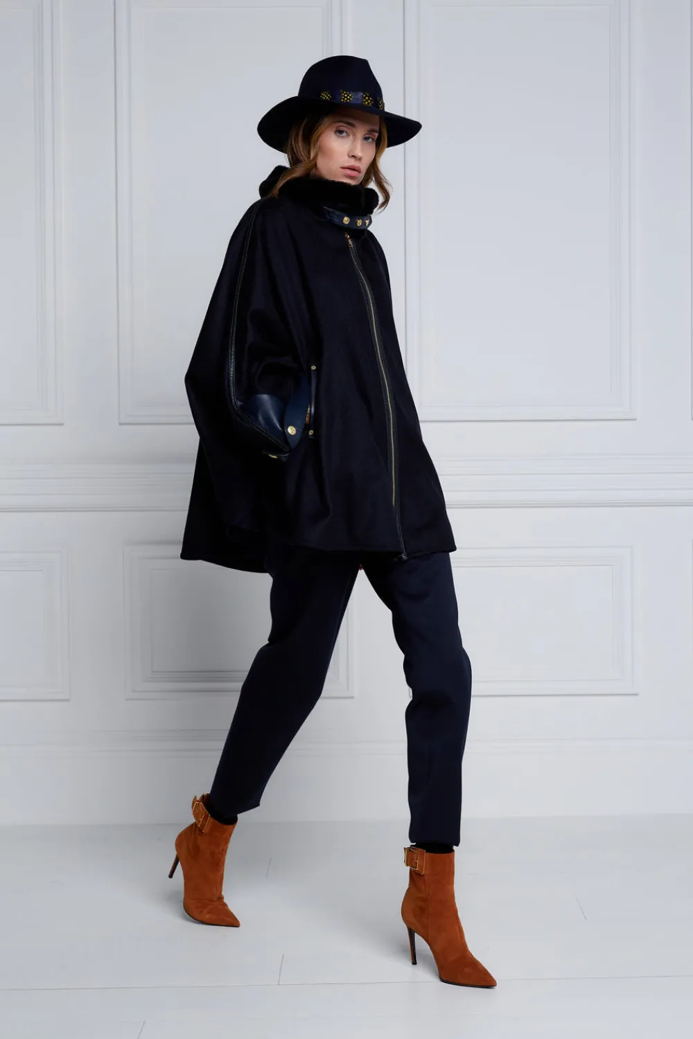 Holland Cooper Chiltern Cape<Women Capes|Tailoring