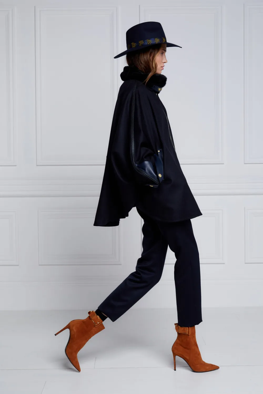 Holland Cooper Chiltern Cape<Women Capes|Tailoring