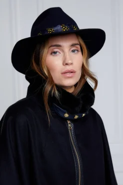 Holland Cooper Chiltern Cape<Women Capes|Tailoring