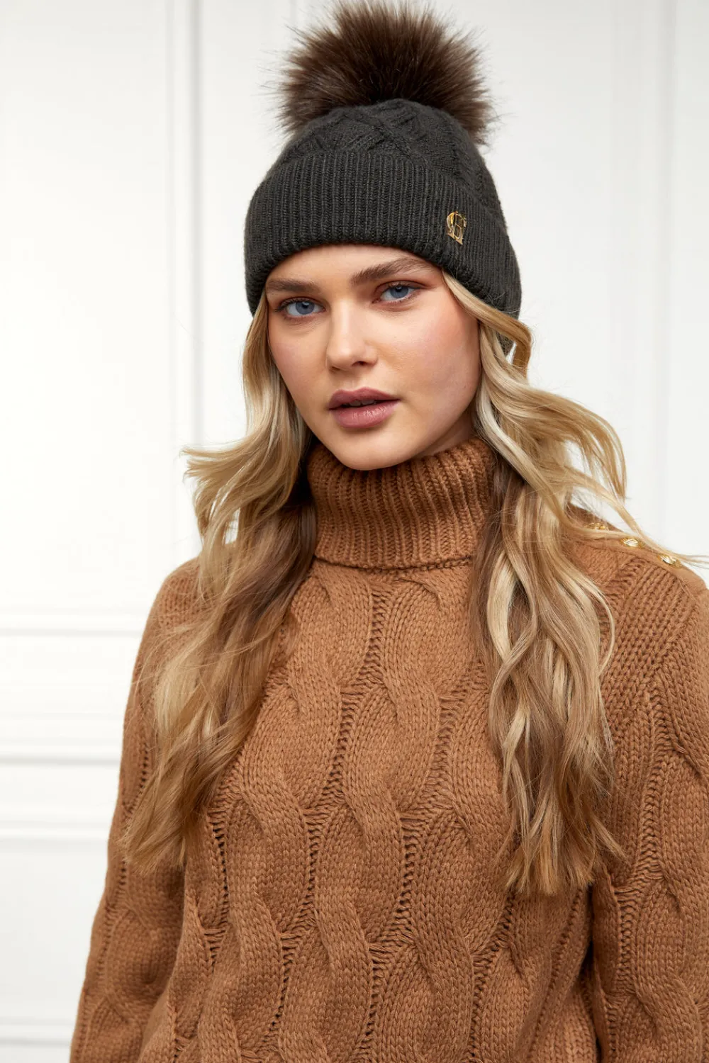 Holland Cooper Cortina Bobble Hat<Women Headwear|Hats & Headbands