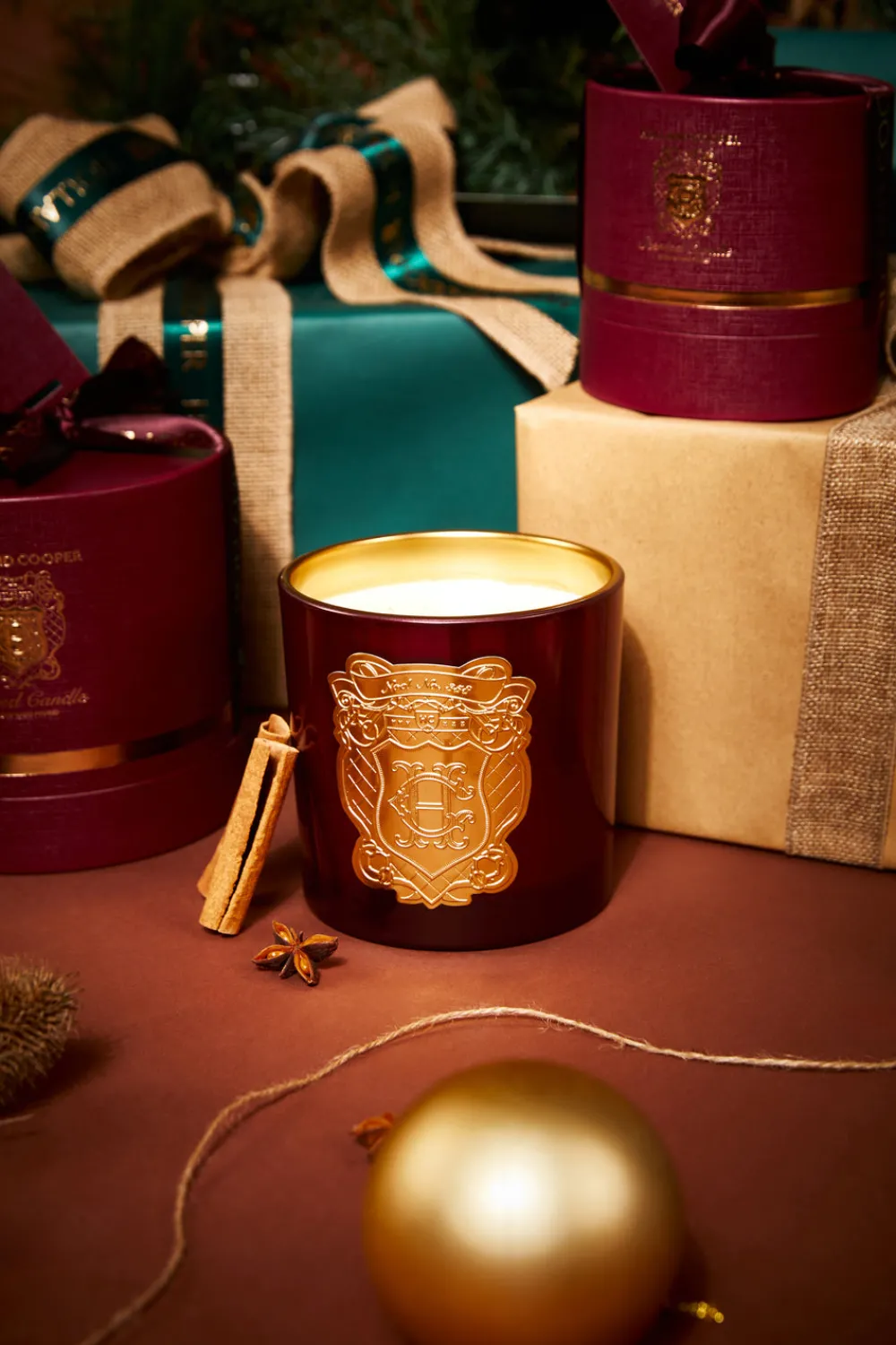 Holland Cooper Double Wick Candle< Candles