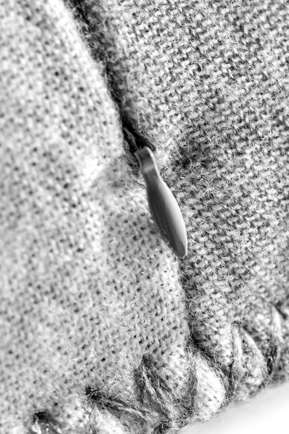 Holland Cooper Luxury Cushion< Cushions