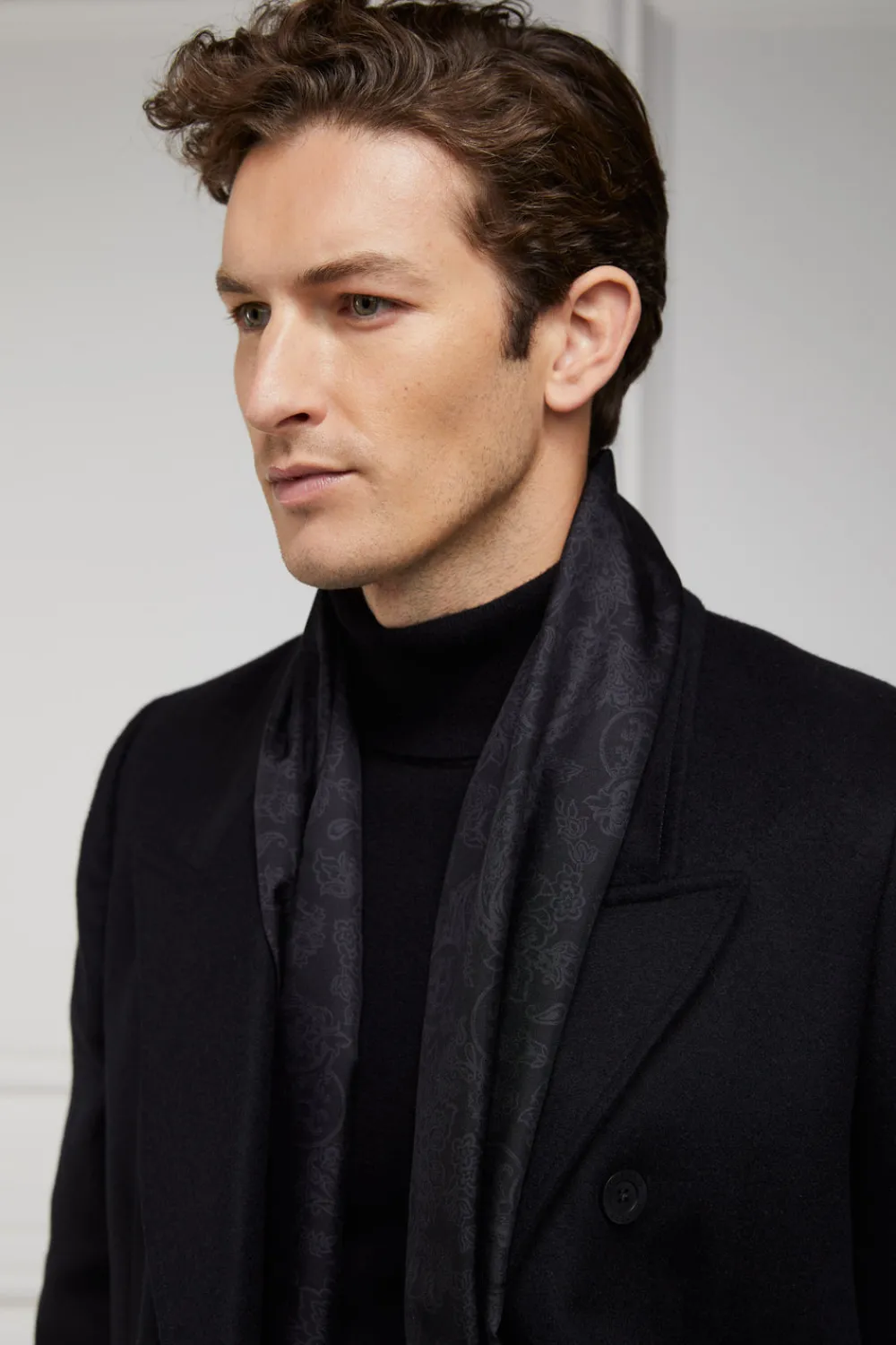 Holland Cooper Men's Silk Scarf< Scarves|Scarves