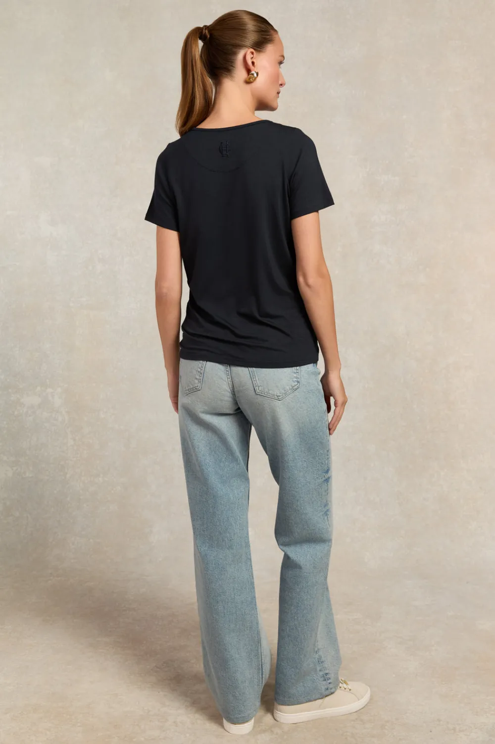 Holland Cooper Relax Fit V-Neck Tee<Women Tees|Tops